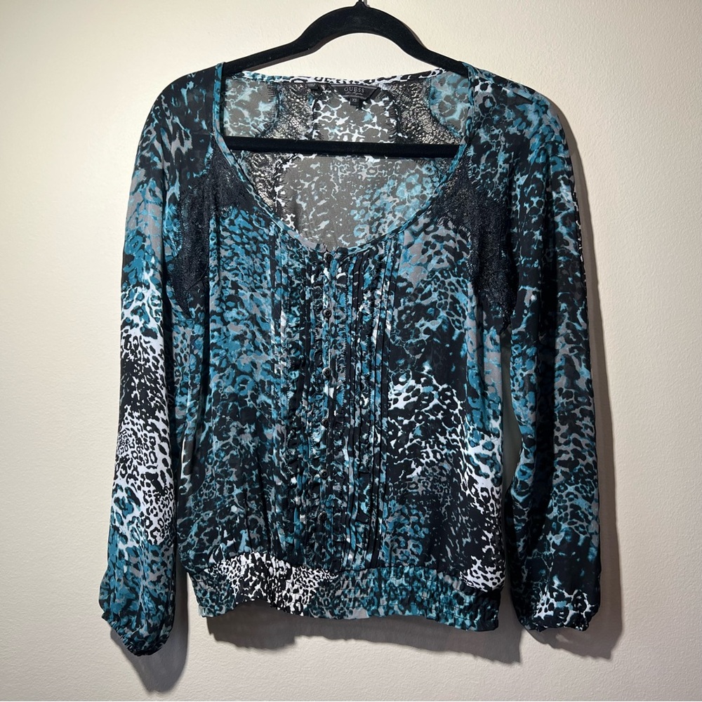 GUESS semiâ sheer long sleeve blouse womenâs XS animal print button smocked hem